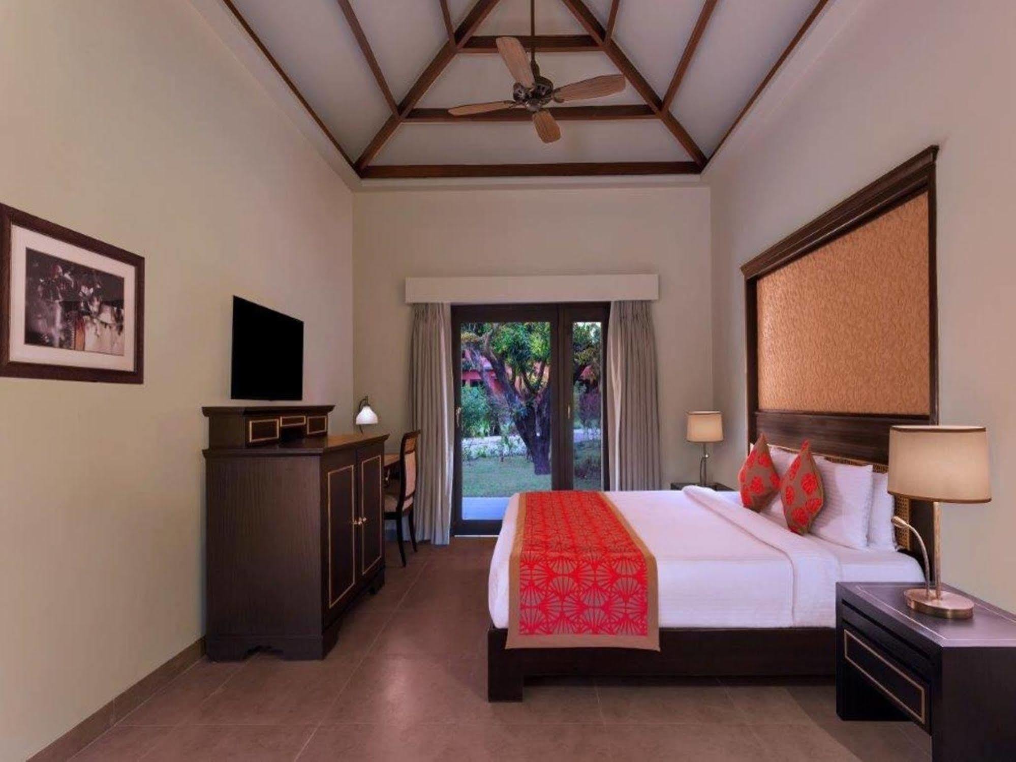 Taj Corbett Resort And Spa Uttarakhand Ramnagar  Bagian luar foto