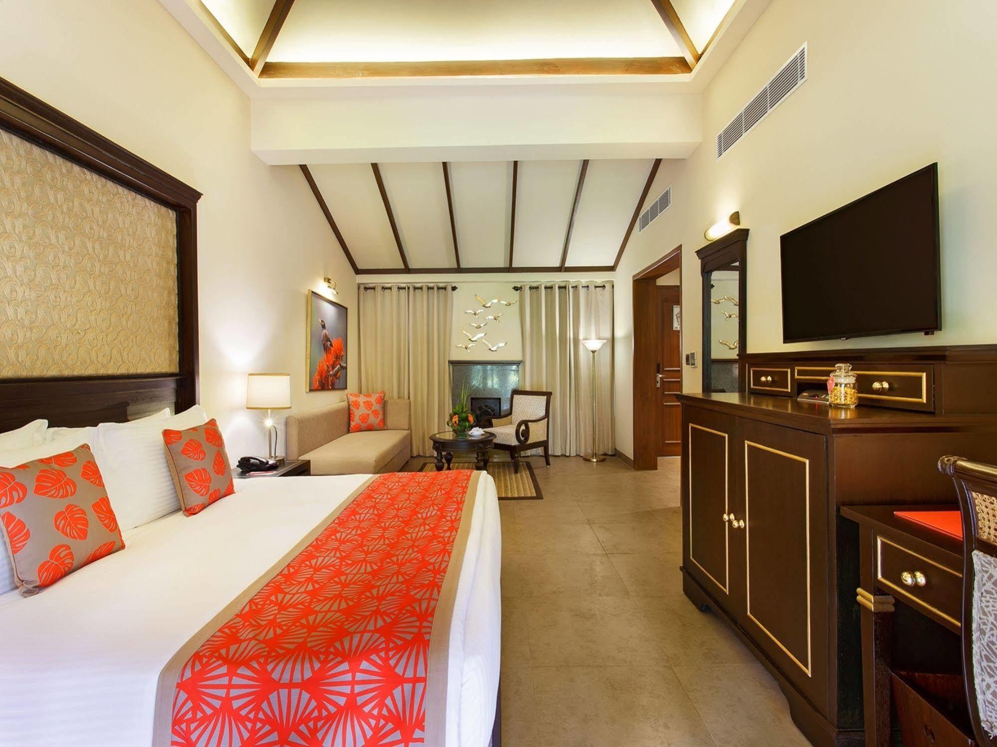 Taj Corbett Resort And Spa Uttarakhand Ramnagar  Bagian luar foto