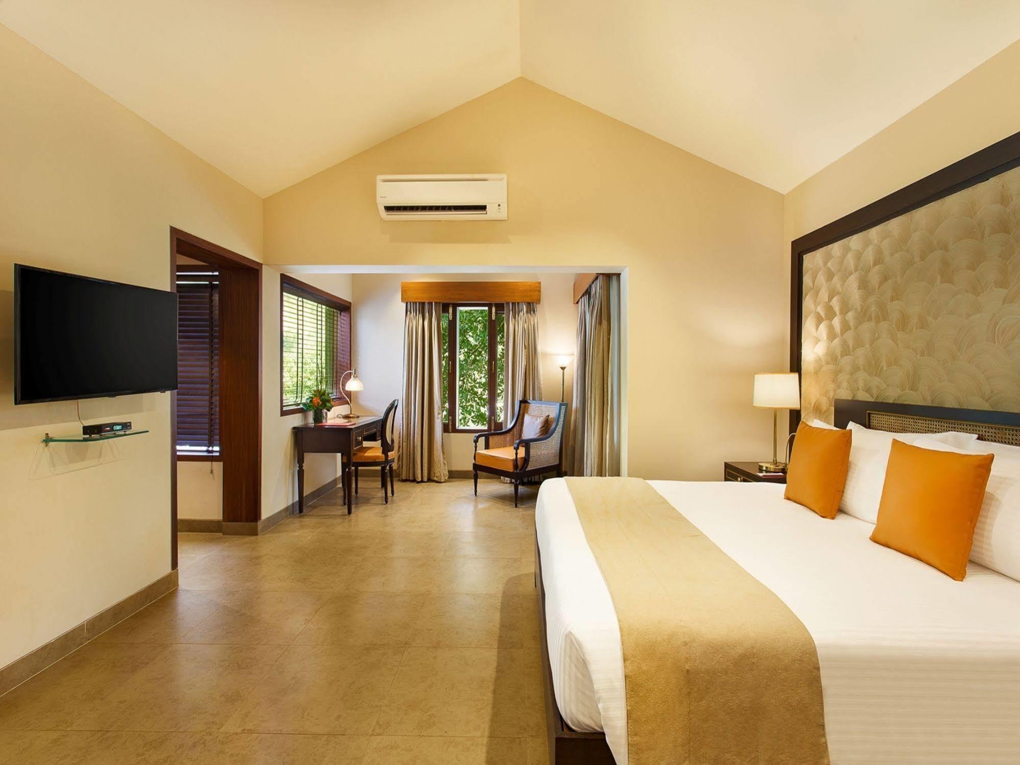 Taj Corbett Resort And Spa Uttarakhand Ramnagar  Bagian luar foto