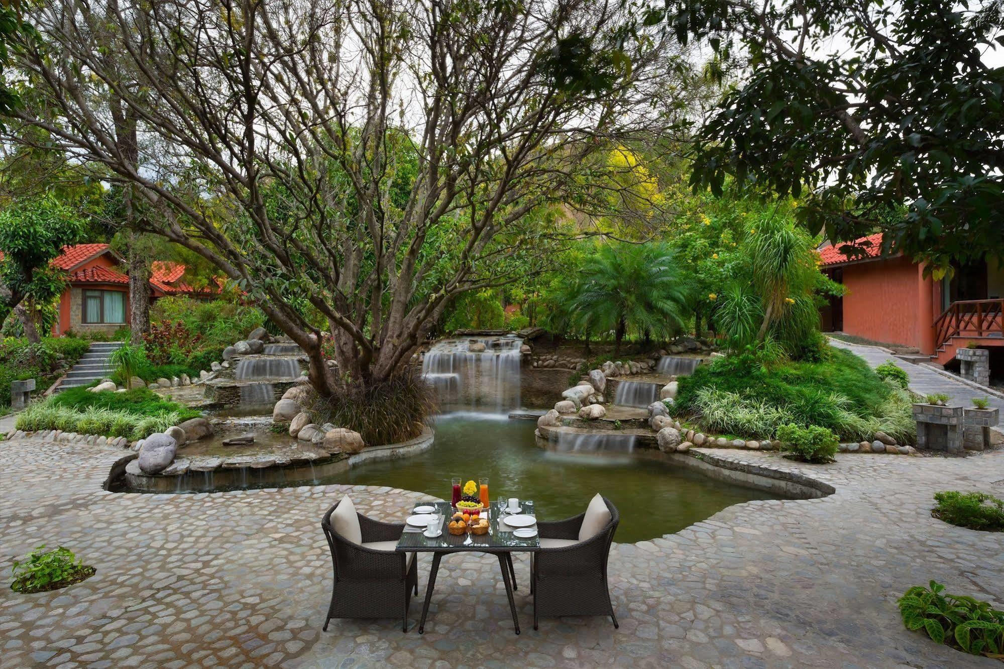 Taj Corbett Resort And Spa Uttarakhand Ramnagar  Bagian luar foto